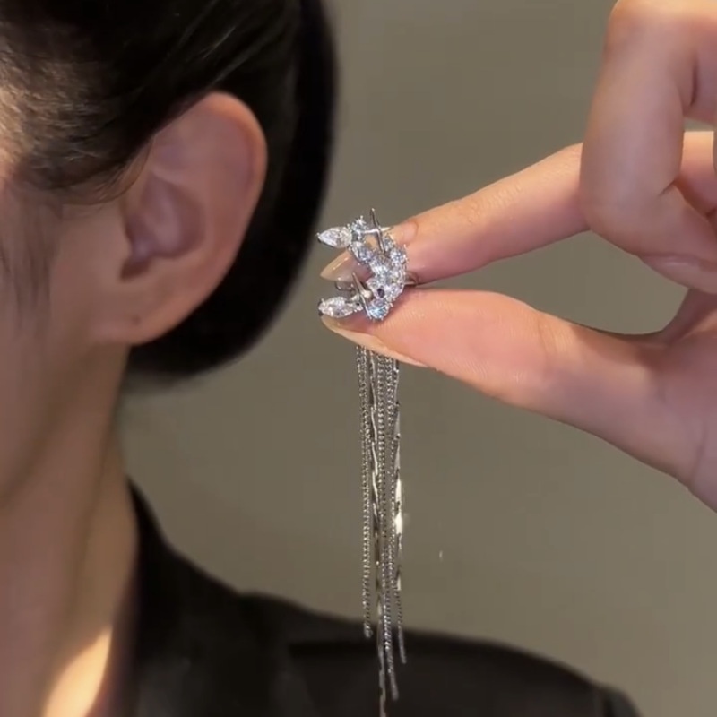 Simple Small Silver Ear Bone Clip Niche Design All-match Non-pierced Earrings For Women Light Luxury High-end Exquisite Ear Clip