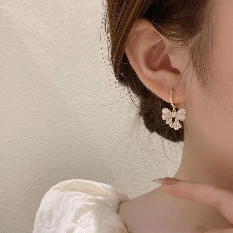 Light Luxury Bow Earrings Exquisite Full Diamond Zircon Real Gold Plated Earrings Female Niche High-end Lady Earrings