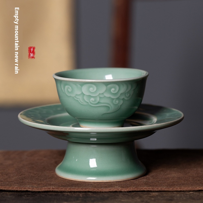 Empty Mountain Rain Longquan Celadon Handmade Master Cup Single Cup Ceramic Tea Cup High-end Songyun Kung Fu Tea Cup