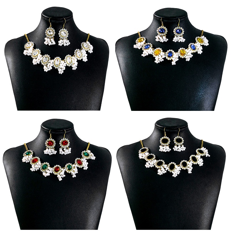 European And American Retro Exaggerated Diamond Jewelry Set Luxury Dinner Dress Necklace Round Pearl Tassel Earrings For Women