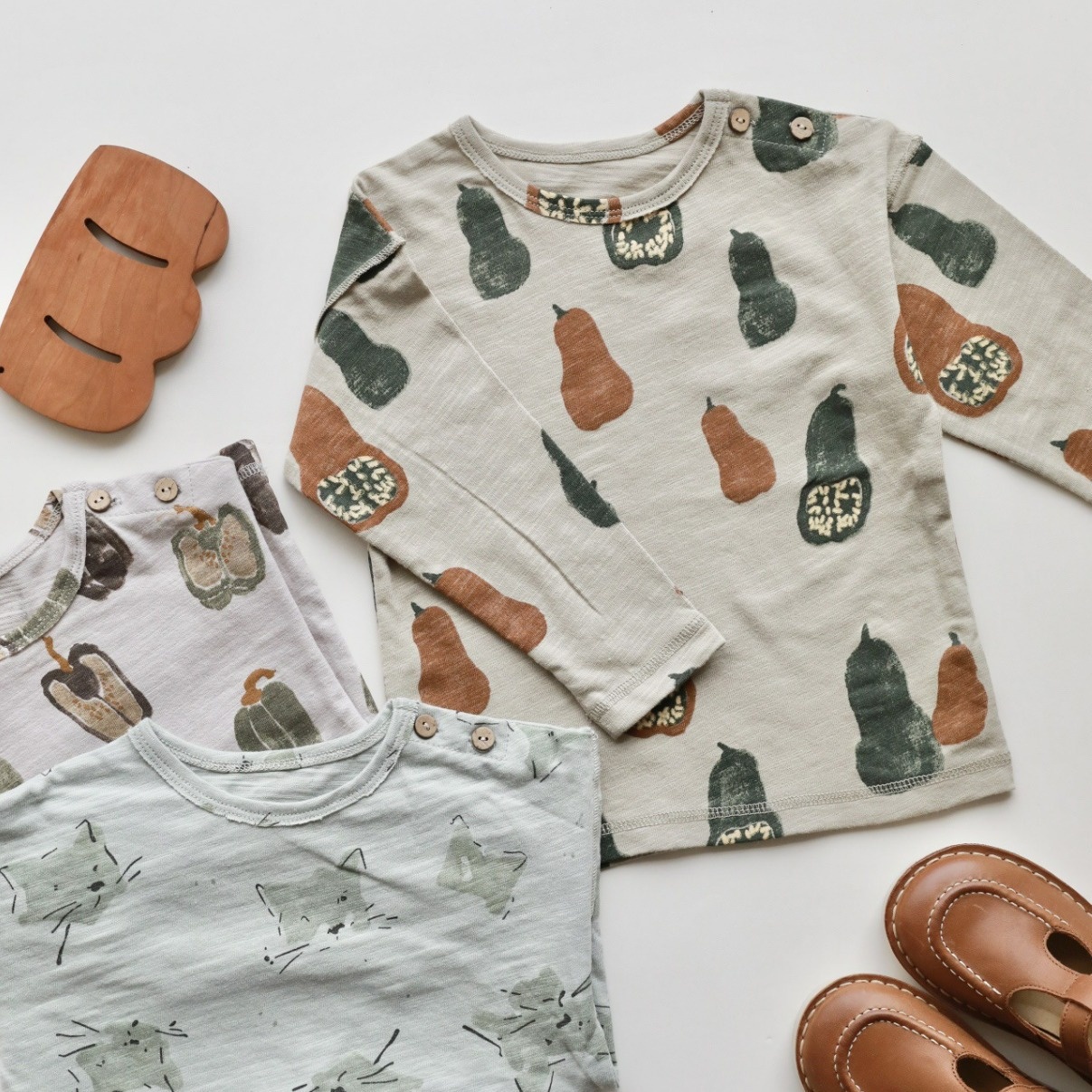 Children's A-type Pure Cotton Bottoming Shirt Boys And Girls Nordic Style Tops Spring And Autumn Baby Long-sleeved Brushed T-shirt