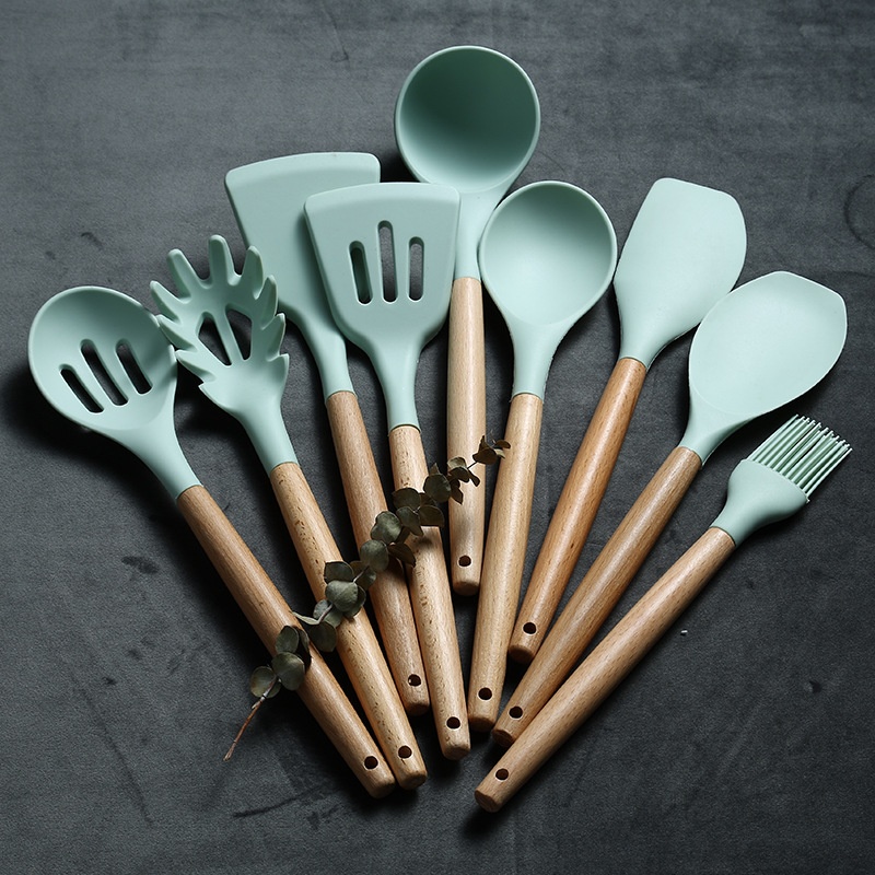 Nordic Wooden Handle Silicone Kitchenware Set Home Kitchen Spatula Soup Spoon Stirring Spoon Baking Oil Brush One Piece