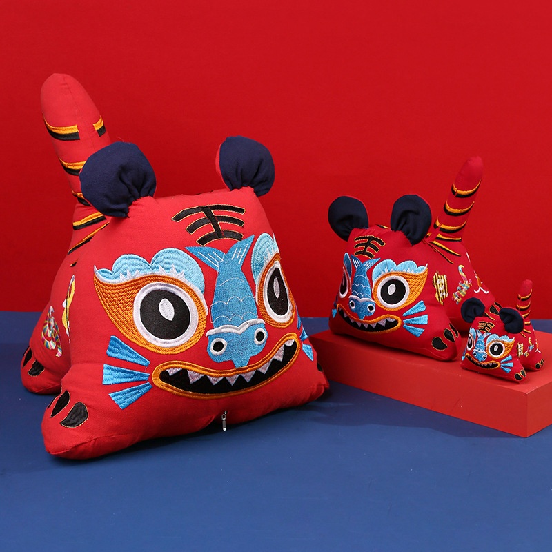 Embroidered Cloth Tiger And Lion Ornaments Keychain Pendant Baby's First Birthday100 Days Full Moon Grasping Gift National Tide Travel Products