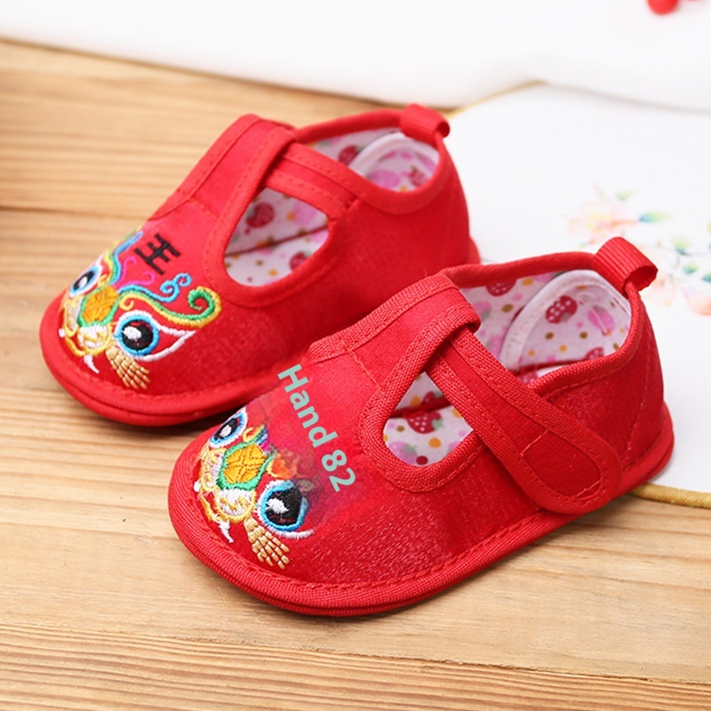 Infant And Toddler Fang Tiger Head Toddler Shoes For Boys And Girls Baby One-year-old Toddler Tiger Head Embroidered Soft-soled Cloth Shoes