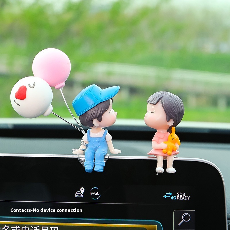 Internet Celebrity Car Ornaments Car Interior Accessories Cute Kissing Couple Dolls Electric Car Decoration Ornaments Female