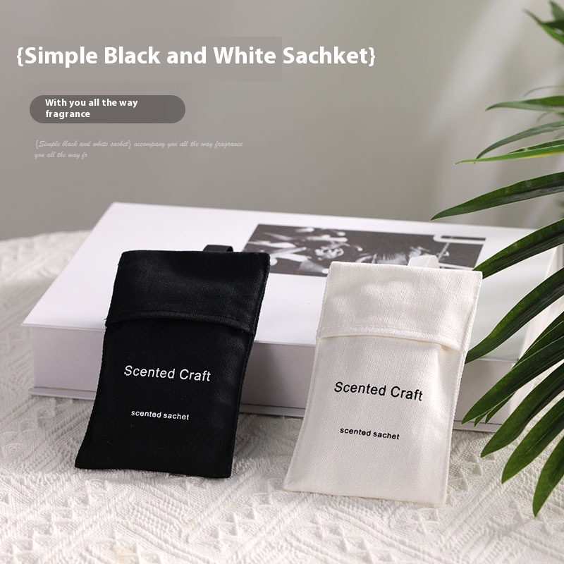 's Wardrobe Aromatherapy Car Sachet Sachet Fragrance Lasting Fragrance Lavender Hanging Wardrobe Deodorizing Moisture-proof Sachet