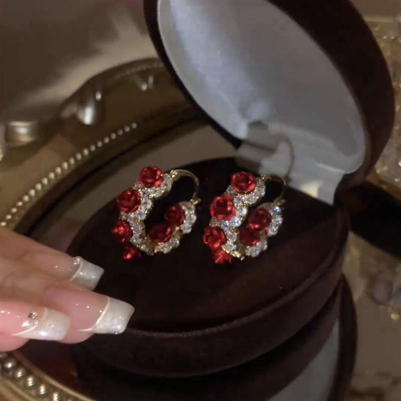 French Red Flower Earrings Light Luxury High-end Niche Rose Earrings Super Flash Full Diamond Temperament Fashion Earrings D