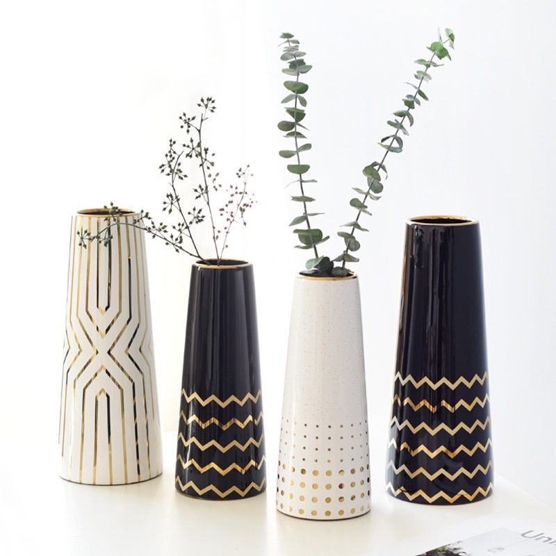 Nordic Style Modern Simple Light Luxury Model Room Living Room Dining Table Ceramic Dried Flower Arrangement Decoration Vase Ornaments