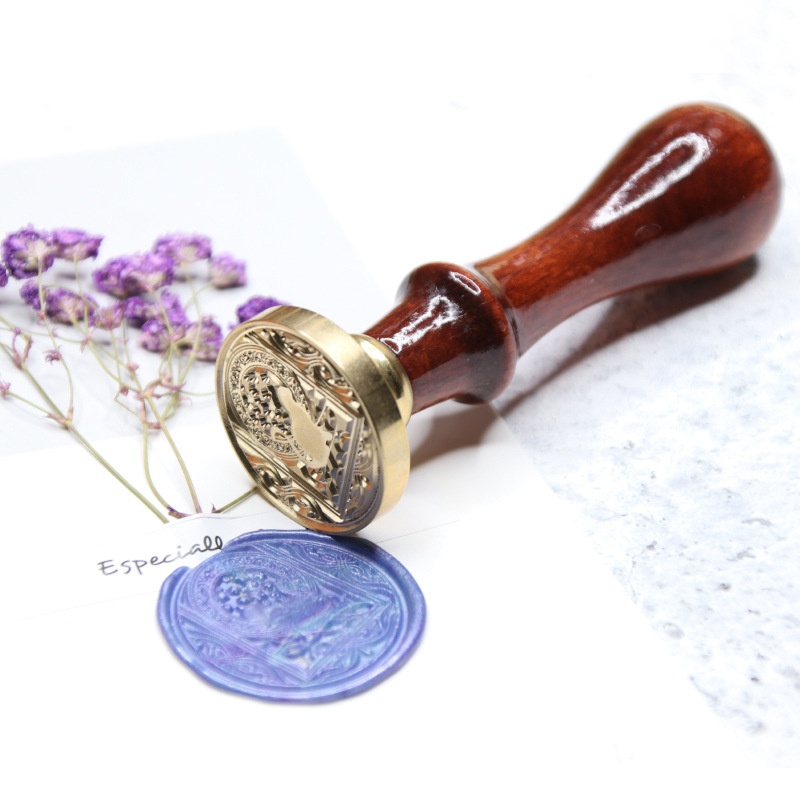 European Retro Wax Seal Wax Seal Envelope Seal Brass Seal Head+Retro Beech Handle