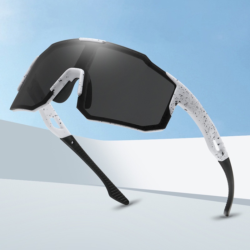 Fashionable Hot-selling Outdoor Cycling Sunglasses One-piece Windproof Sunglasses Sports Colorful Fashion Sunglasses1801