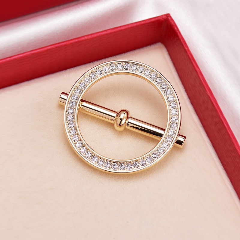 Summer Clothing Corner Knot Buckle Scarf Buckle Dual-purpose High-end Buckle Clothing Accessories Versatile Clothes Butterfly Safety Artifact