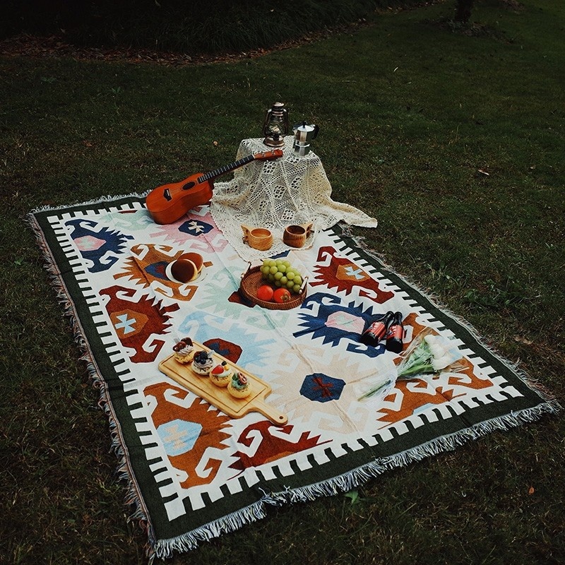 Colorful Geometric Sofa Mat Four Seasons Universal Camping Carpet Outdoor Leisure Picnic Mat Machine Washable