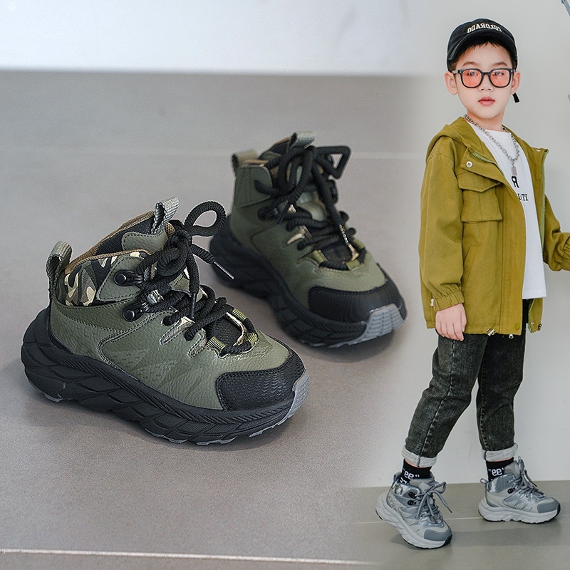 Autumn And Winter Children's Sports Shoes Boys Breathable Hiking Shoes Non-slip Plus Velvet Running Shoes Students Outdoor Casual Shoes