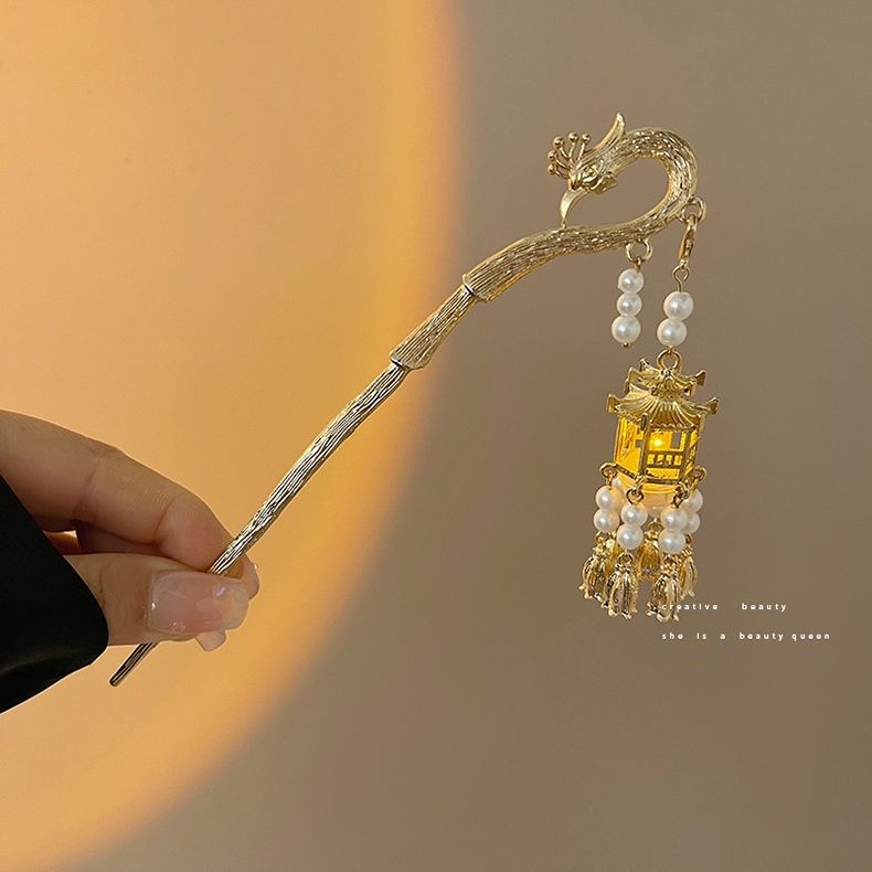 Retro Luminous Tassel Phoenix Tail Lantern Hairpin Metal Pavilion Bun Year Palace Lantern Hairpin Ancient Style Hair Accessories