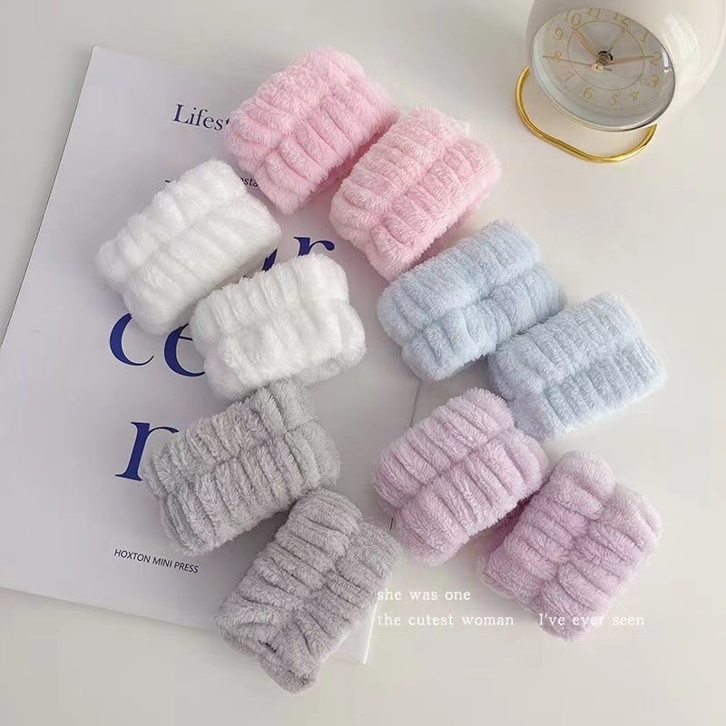 Washing Face Wrist Band Moisture-proof Sleeves For Women Waterproof And Moisture-proof Washing Sports Absorbent Towel Wrist Sweat Wiping Bracelet Artifact