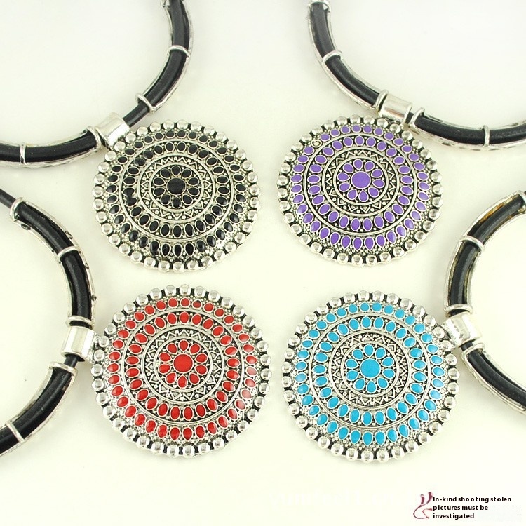 Personalized Charm Leather Rope Necklace Set European And American Bohemian Style Jewelry Set