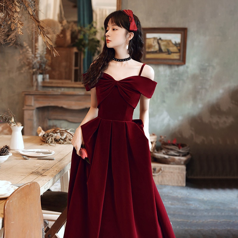 Burgundy Toast Dress Spring Bride Temperament Sling Velvet Engagement Dress Female Wedding Dress