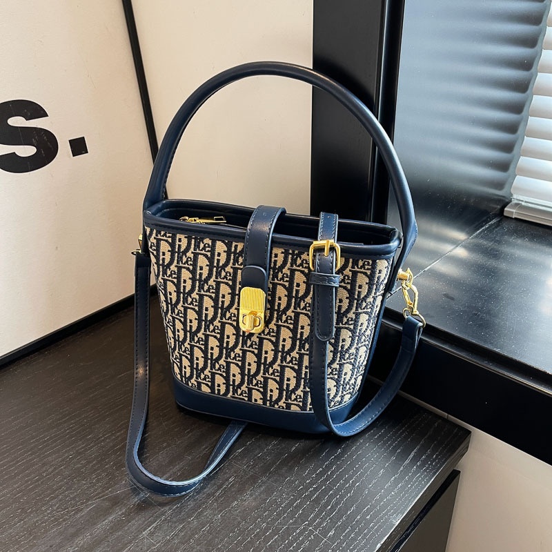 Women's Bags Winter Portable Bucket Bag Niche Design High-end Printed Letter Shoulder Messenger Bag