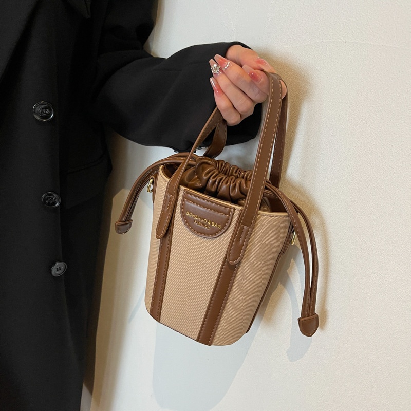 Foreign Trade Hand-held Bucket Bag Women Fashion Retro Drawstring Shoulder Messenger Bag