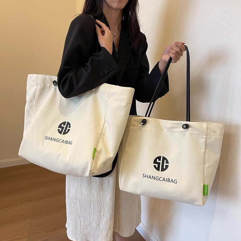 Large Capacity Canvas Simple Shoulder Bag Women Autumn And Winter Styley And Practical Hand-held Tote Bag