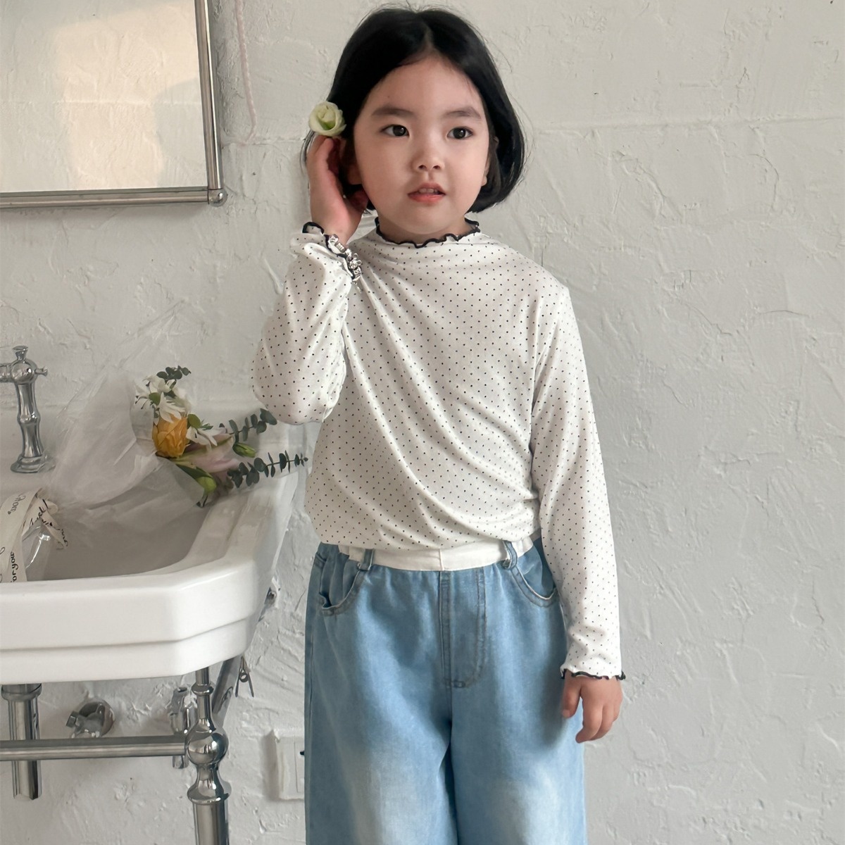 Children's Bottoming Shirt Spring Korean Version Girls Soft And Versatile Polka Dot T-shirt Children's Fungus Lace Collar Top