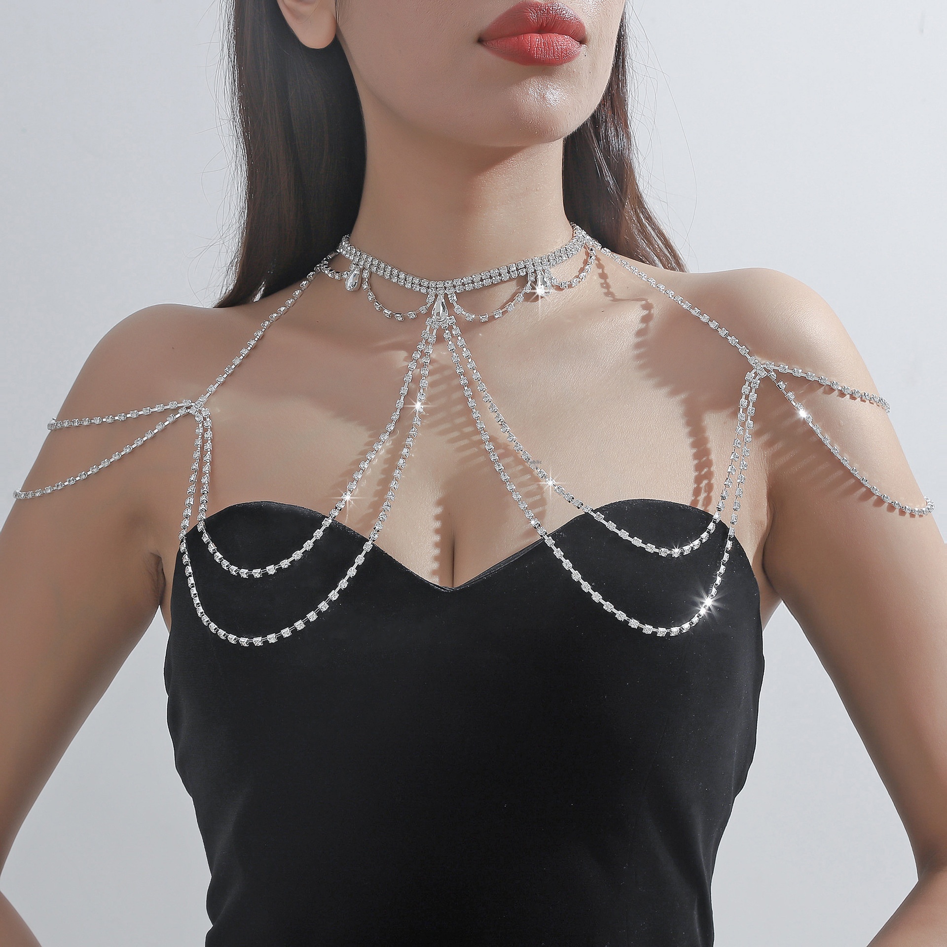 Temperament Tassel Rhinestone Chest Chain Accessories European And American Nightclub Party Sexy Fashion Multi-layer Flash Diamond Necklace Body Chain Female