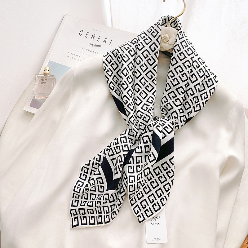 Plaid Silk Scarf For Women Imitation Silk Small Square Scarf Spring And Autumn Thin Retro French Silk Scarf For Women