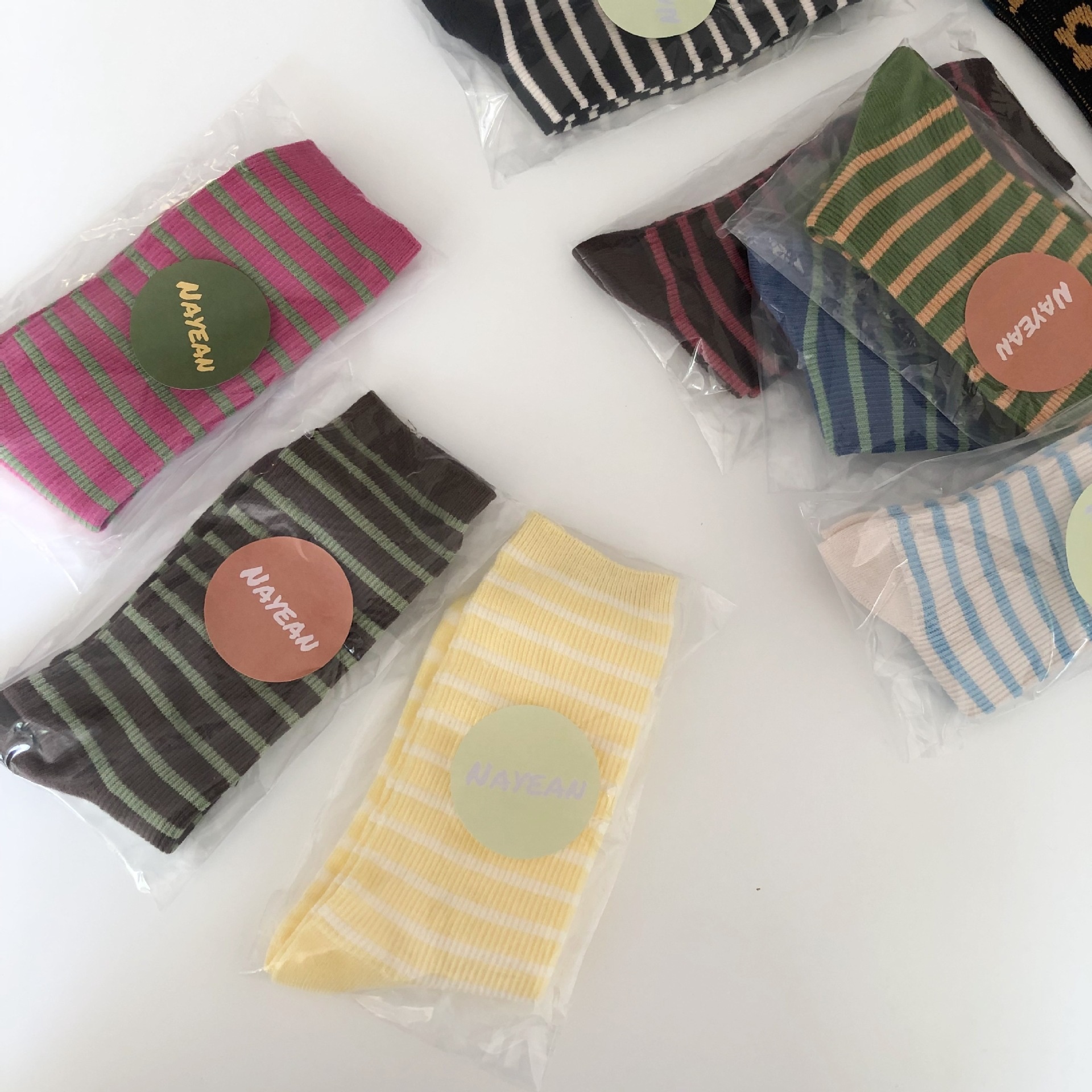 Autumn And Winter Socks For Women Korean Color Matching Horizontal Stripes Pile Socks Pure Cotton Women's Socks Mid-tube Socks