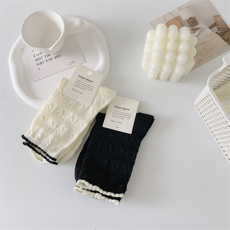 Mumuwood Spring And Summer Black And White Simple Socks Women's Small Lace Fashion Women's Socks
