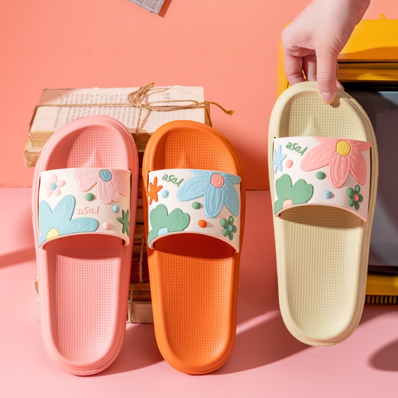 Slippers For Women Summer Outdoor Beach Couple Style Fashion Bathroom Bath Non-slip Home Indoor Flip Flops