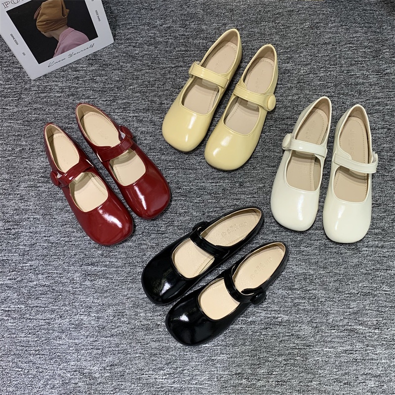 Flat-soled Evening Wind Gentle Toads Shoes Women's Shoes Spring Mary Jane Little Red Grandma Shoes