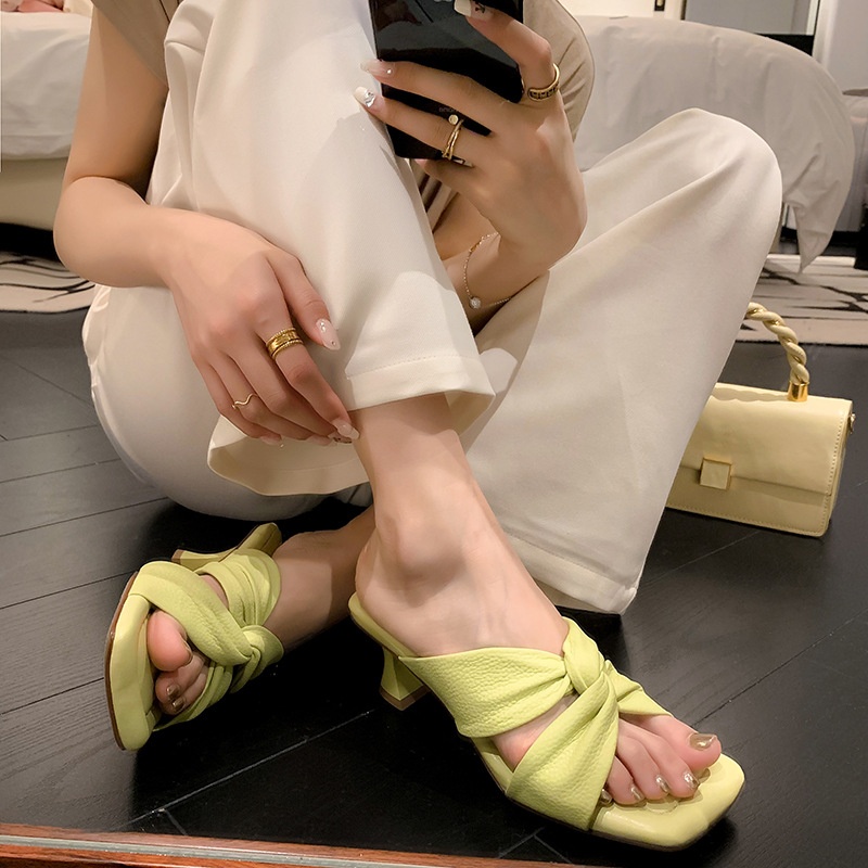 Super Soft Cowhide Summer Lychee Pattern Bowknot Thick Heel High Heel Slippers Korean Version Open Toe Slippers For Women