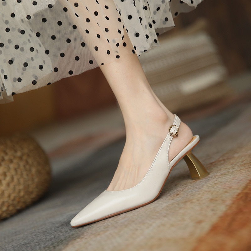 French Retro Baotou Sandals For Women Spring Mid-heel Stilettos One-line Buckle Simple Sandals For Outdoor Wear