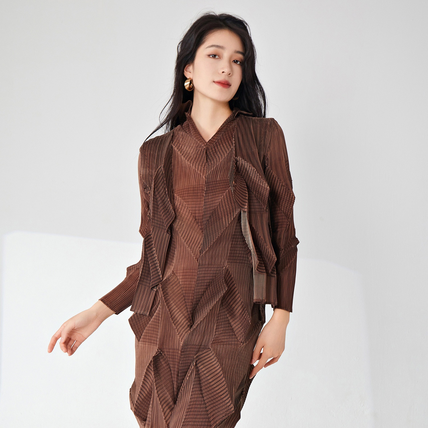 Miyake Jacket Spring Style High-end Pleated One-button Long-sleeved Irregular Cardigan Outer Wear