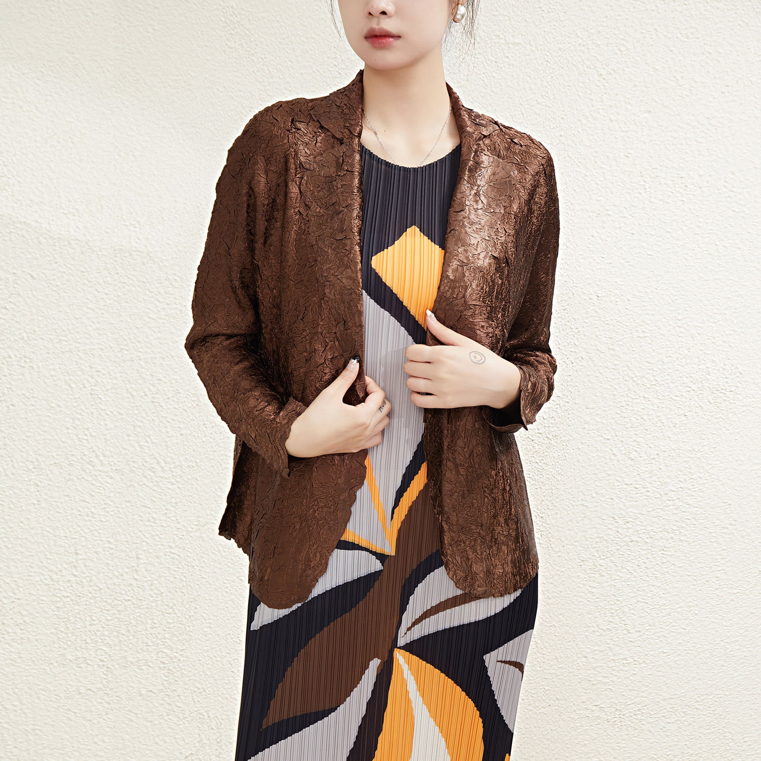 Miyake Thin Sunscreen Small Suit Top Style Pleated Versatile Solid Color Loose Cardigan Fashionable Small Jacket For Women