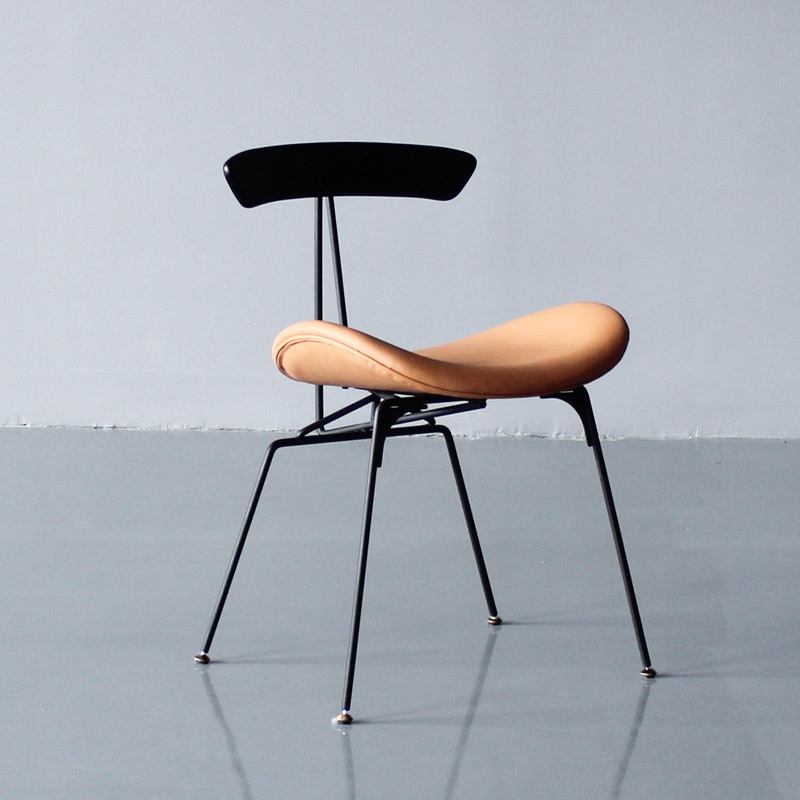 Original Italian Iron Dining Chair Nordic Industrial Style Ant Chair Designer Single Chair Makeup Stool