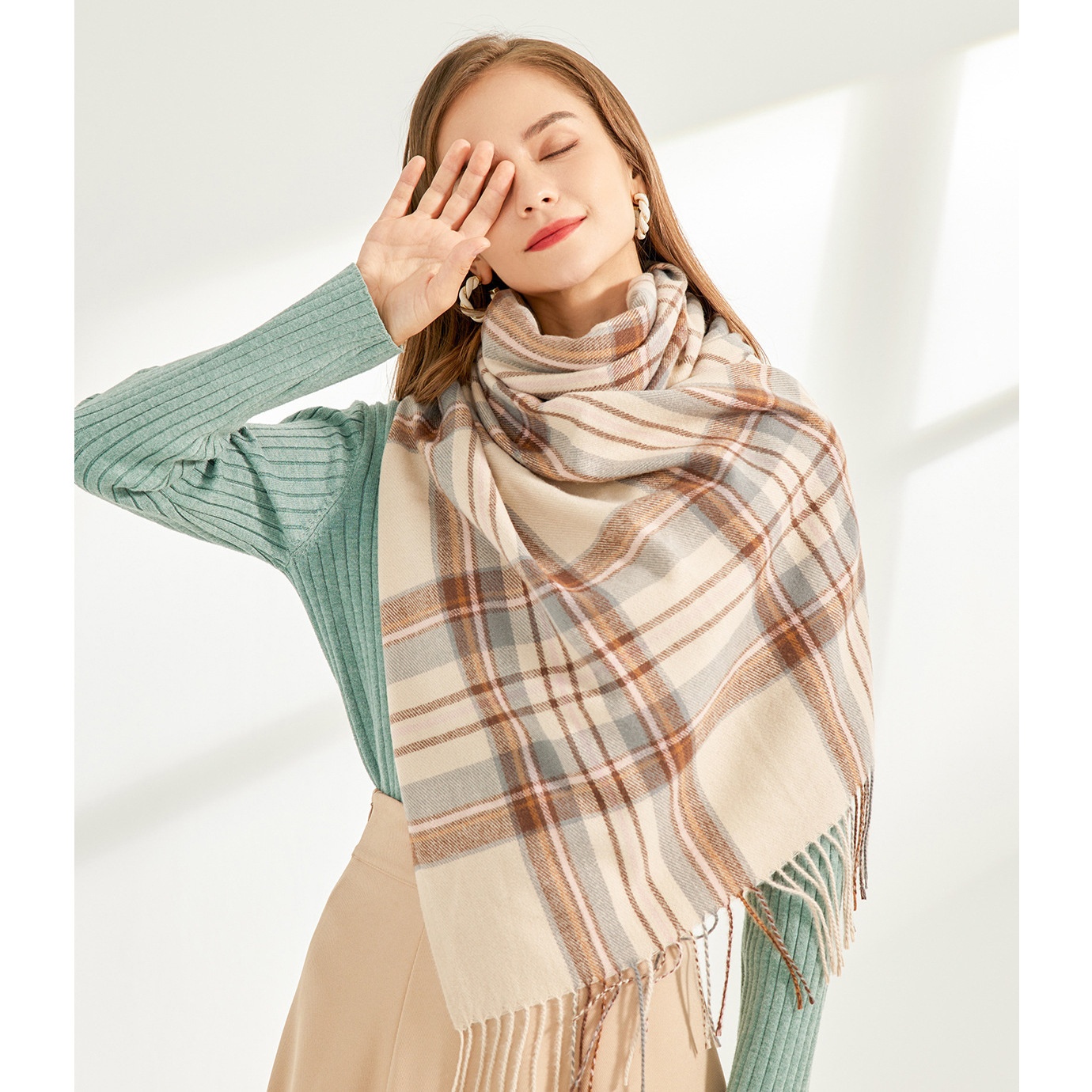 Autumn And Winter Fringed Plaid Shawl Scarf Temperament Medium And Long Thick Warm Imitation Cashmere Neck Scarf