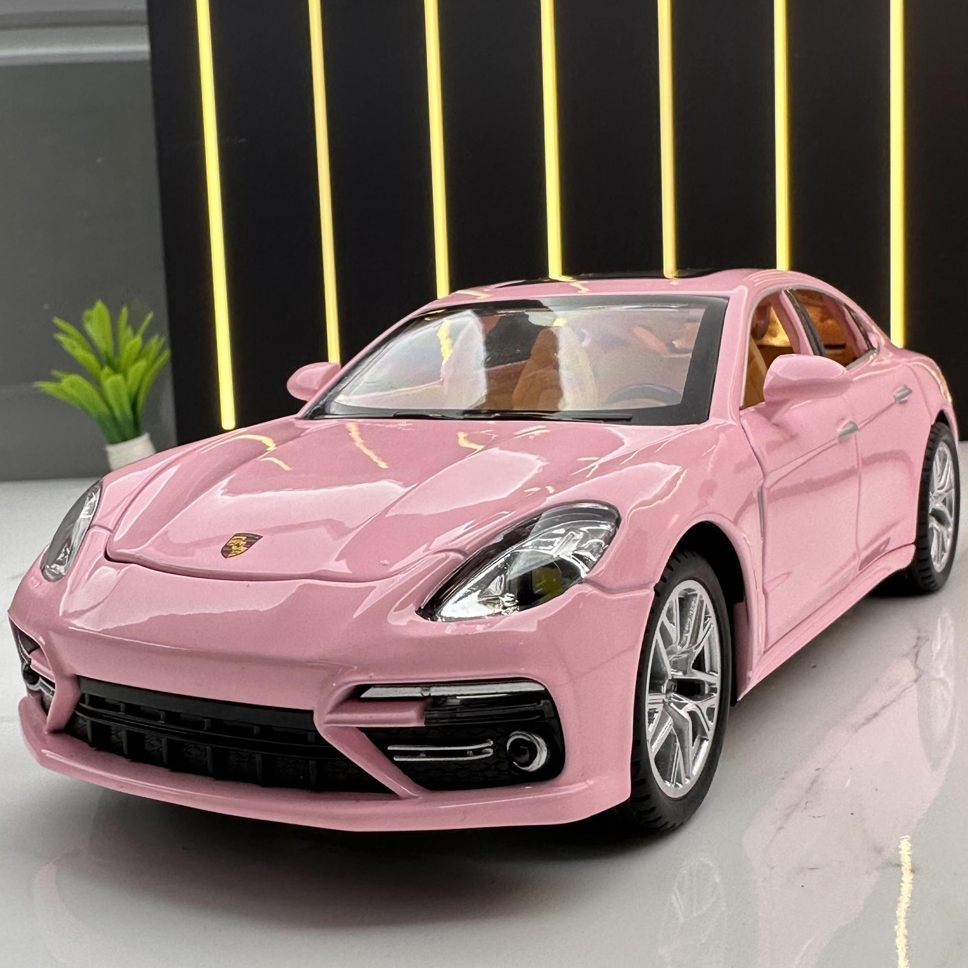 Weili Alloy Car Model1:24 Panamera Coupe Sound And Light Pull Back Toy Car Off-road Model Ornaments Collection