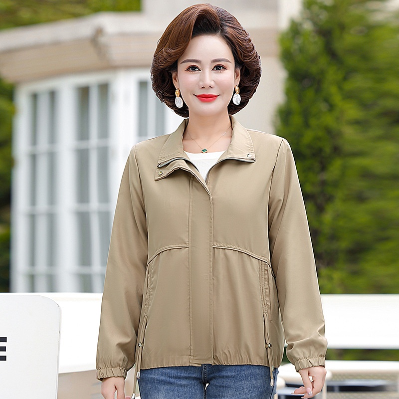 Mom's Autumn Jacket Small Coat Short Middle-aged And Elderly Women's Clothing Temperament Casual Tops Western Style
