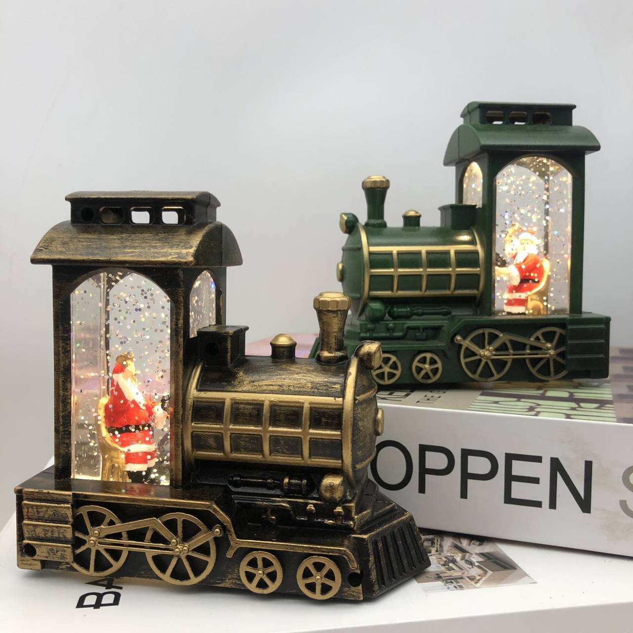 Christmas Mini Train:Electronic Light-Up Liquid Scene Decoration For The Holiday Season