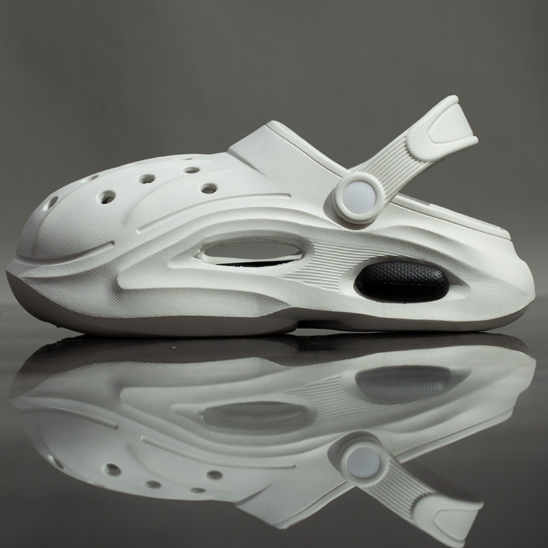 Fashion Simple Hole Shoes For Women Summer Indoor And Outdoor Thick Bottom Heel Stepping Shit Feeling Couple Slippers For Men