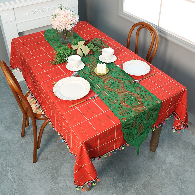 Christmas Table Runner Lace Warp Knitted Tablecloth Holiday Party Dining Table Coffee Table Decoration Table Mat Table Runner