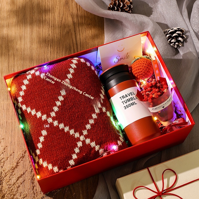 Christmas Gift Creative Cup Scarf Gift Set
