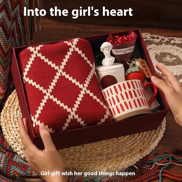 Christmas Gift Year's Gift Cup Scarf Aromatherapy Suit