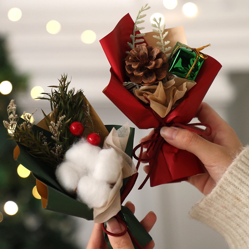 Christmas Bouquet Christmas Gift Box DIYSmall Bouquet Gift Gift Cotton Pine Cone Decoration Dried Flower Bouquet