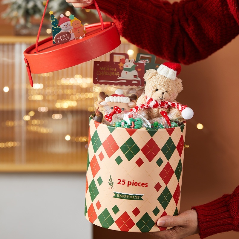 Christmas Gift Box Gift Box Souvenir High-end Christmas Eve Apple Portable Red Hug Bucket Packaging Empty Box