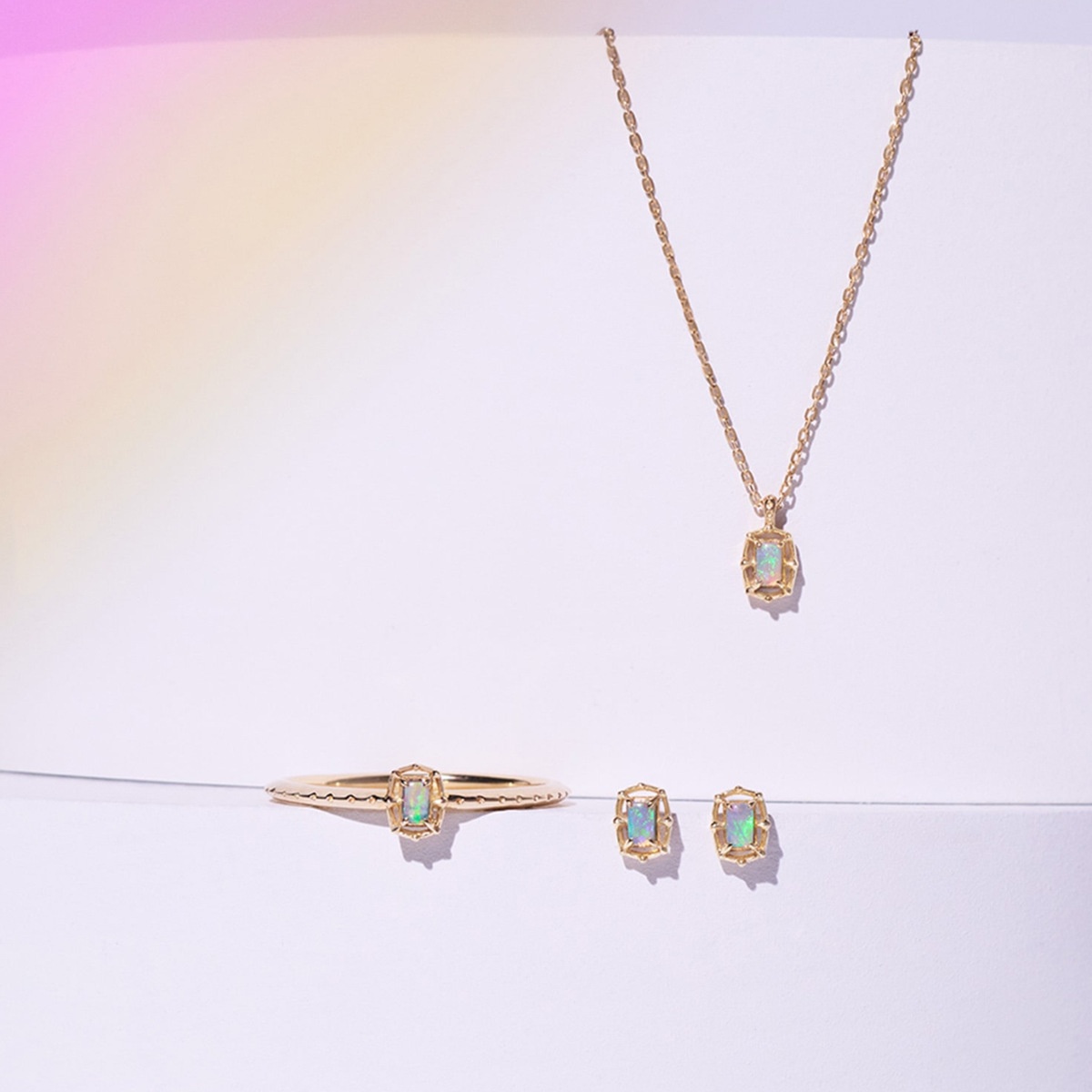 Agete Exquisite Mini Opal Jewelry Set925 Silver Gold-plated Aurora Window Paper-cut Geometric Simple Clavicle Chain