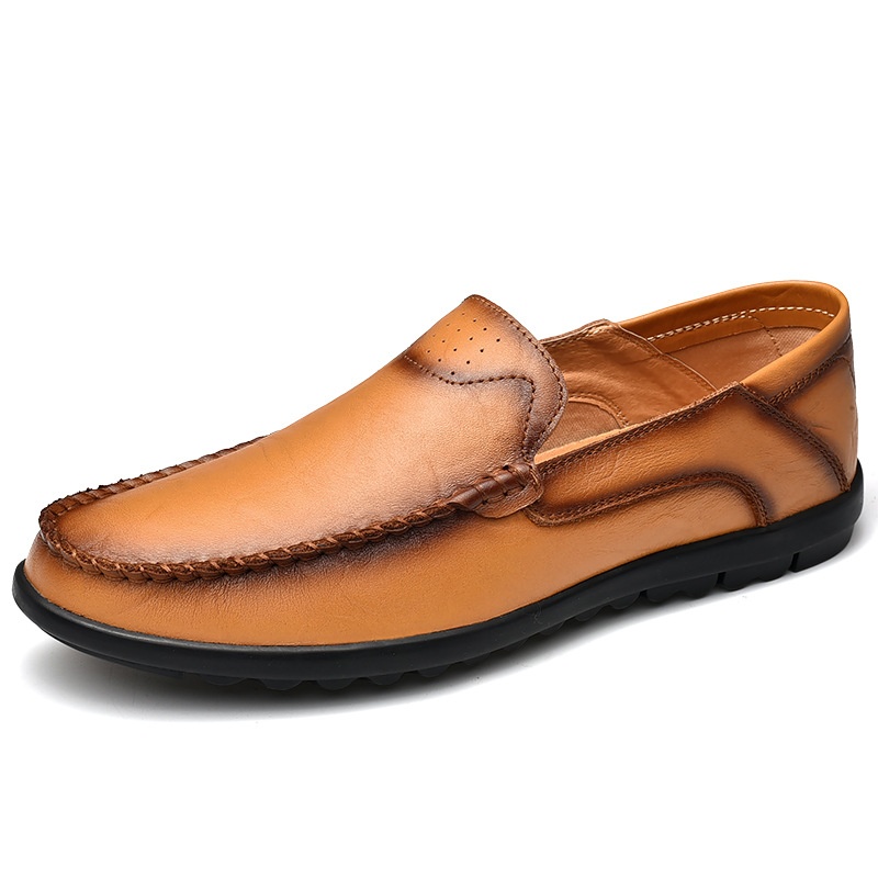 Men's Comfortable Breathable Driving Leather Shoes Business Casual Convenient Slip-on Hand-sewn Small Leather Shoes