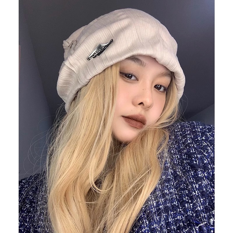 Metal Label Pile Hat For Women,Loose Large Head Circumference Hat,Face Showing Small Bun Hat,Texture Sense