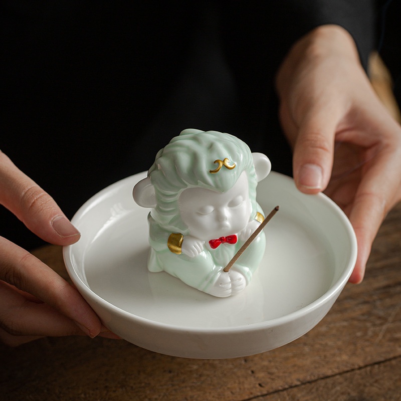 Creative Ceramic Small Incense Burner Household Sandalwood Wukong Aromatherapy Indoor Incense Holder Incense Holder Fortune Line Incense Plug Ugly Cute Ornaments